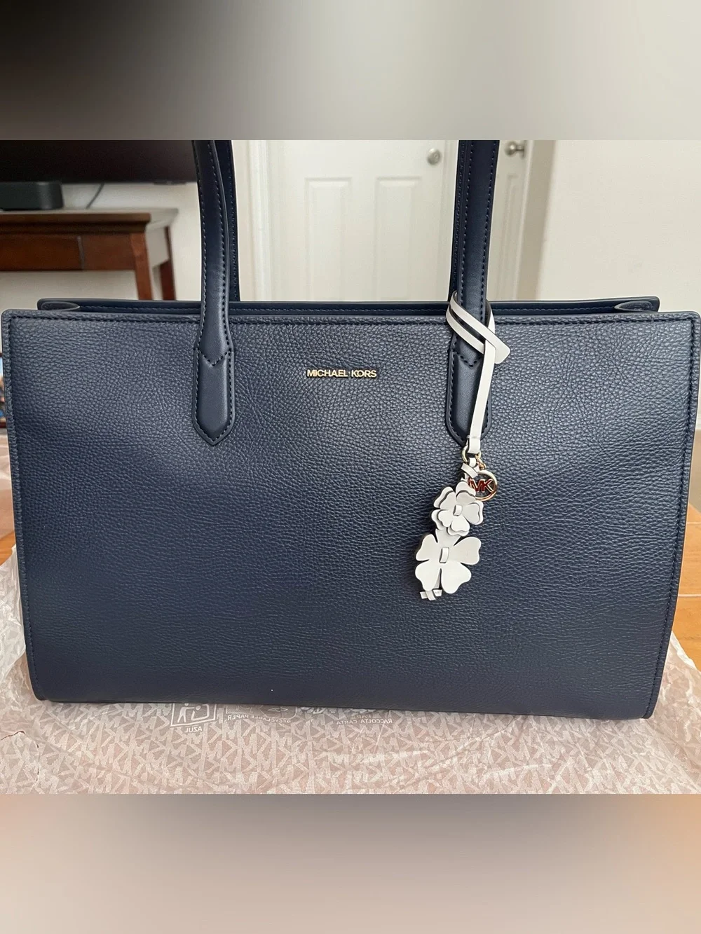 Michael Kors Scarlett Large East West Top Zip Tote Bag Navy Blue